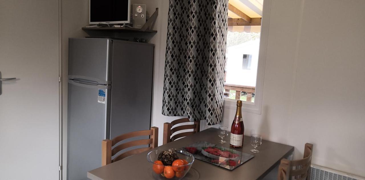 Alexi Alexandra41 Hotel Onzain Luaran gambar